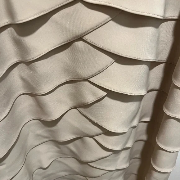 Xscape tiered elegant evening gown with mesh bodice - Picture 4 of 13